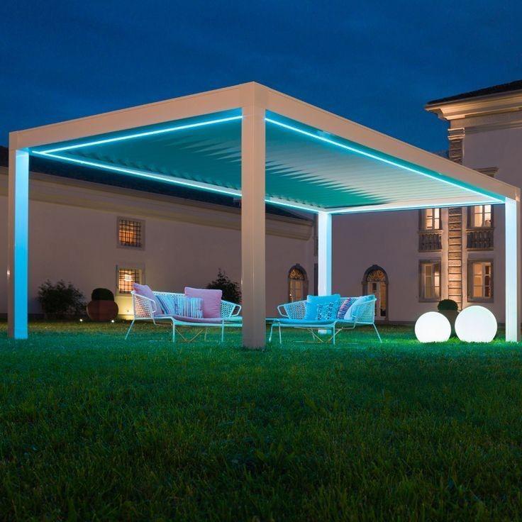 مظلات حدائق